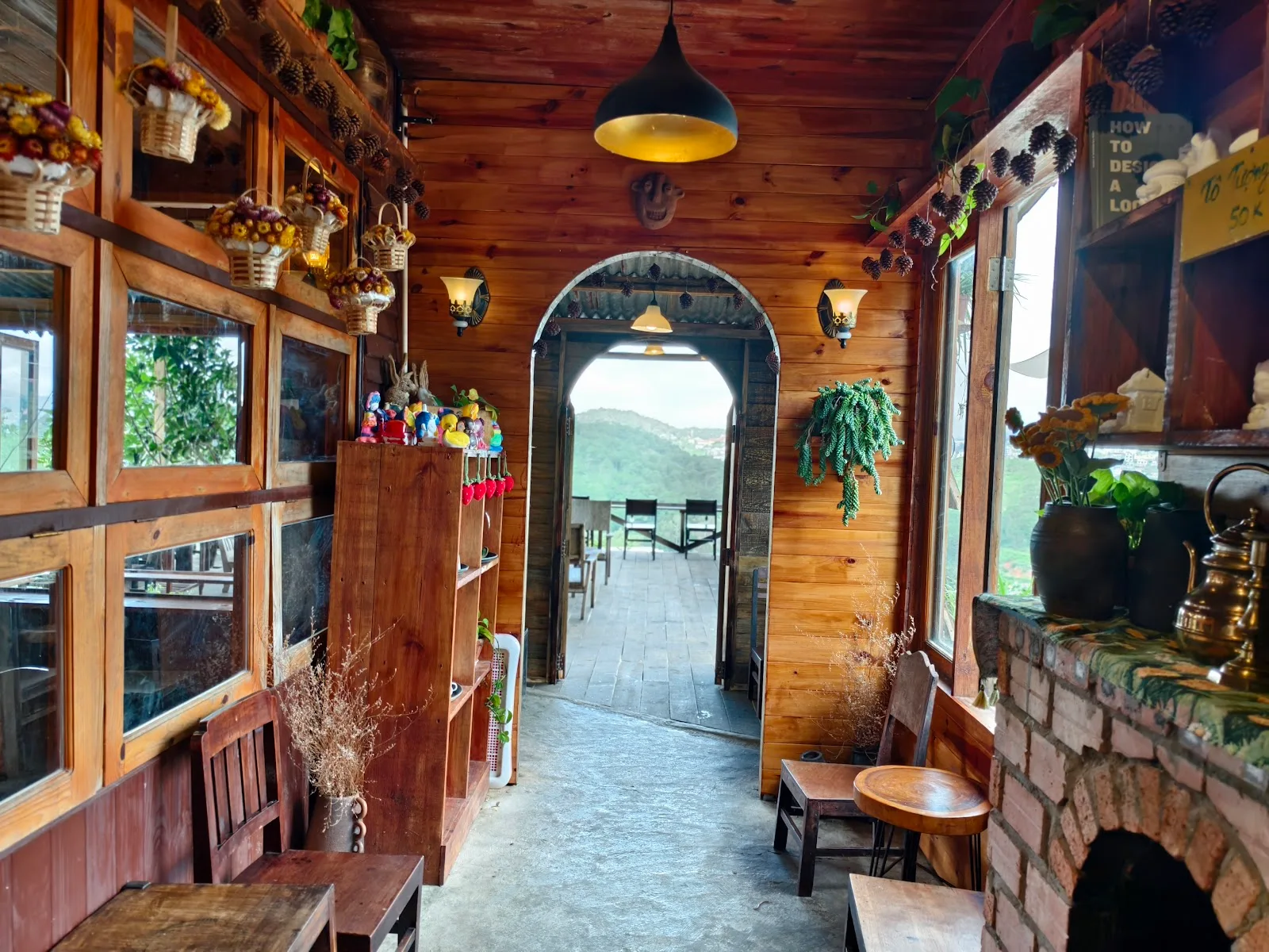 Tiệm cà phê Thênh Thang - specialty coffee roaster in Da Lat