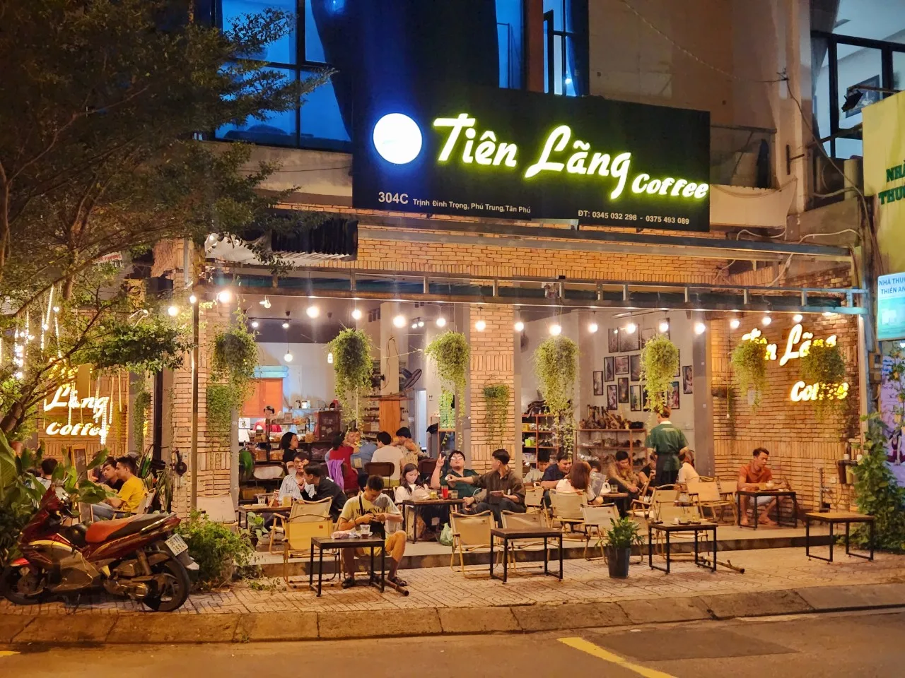 Tiên Lãng Coffee - Cà Phê Thuốc Lào Điếu Cày - specialty coffee roaster in Ho Chi Minh City