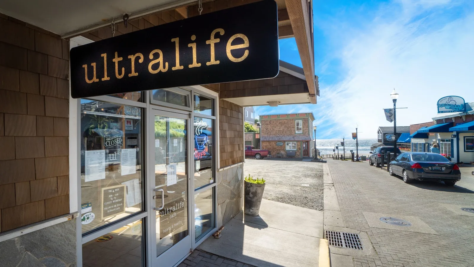 Ultralife Cafe & Coffee