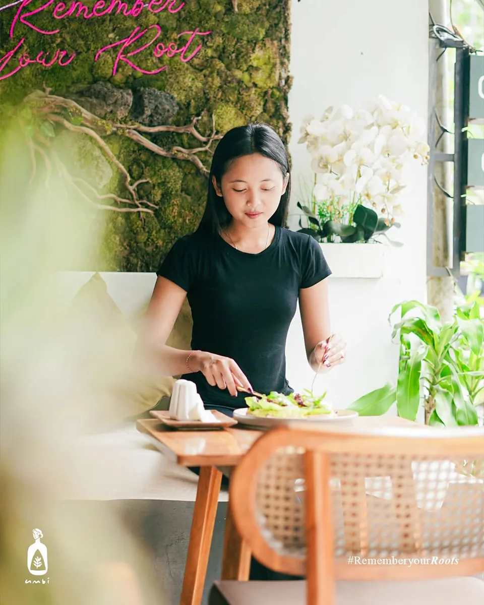 Umbi Cafe Bali (via instagram)
