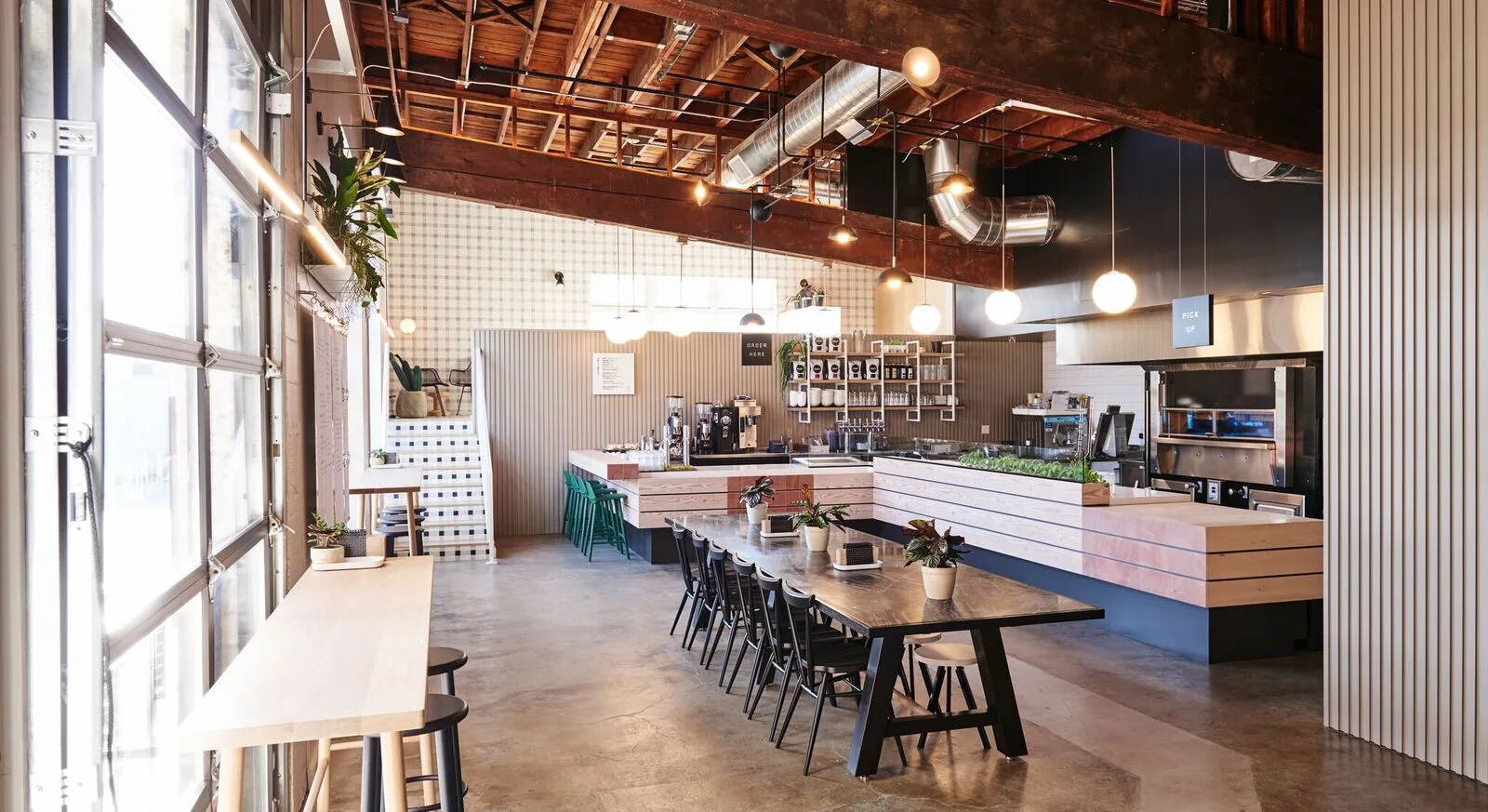 Virtuous Pie in Portland, specialty coffee cafe