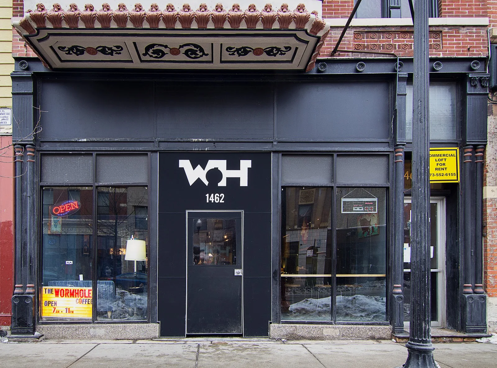 Volumes Bookcafe in Chicago, specialty coffee cafe