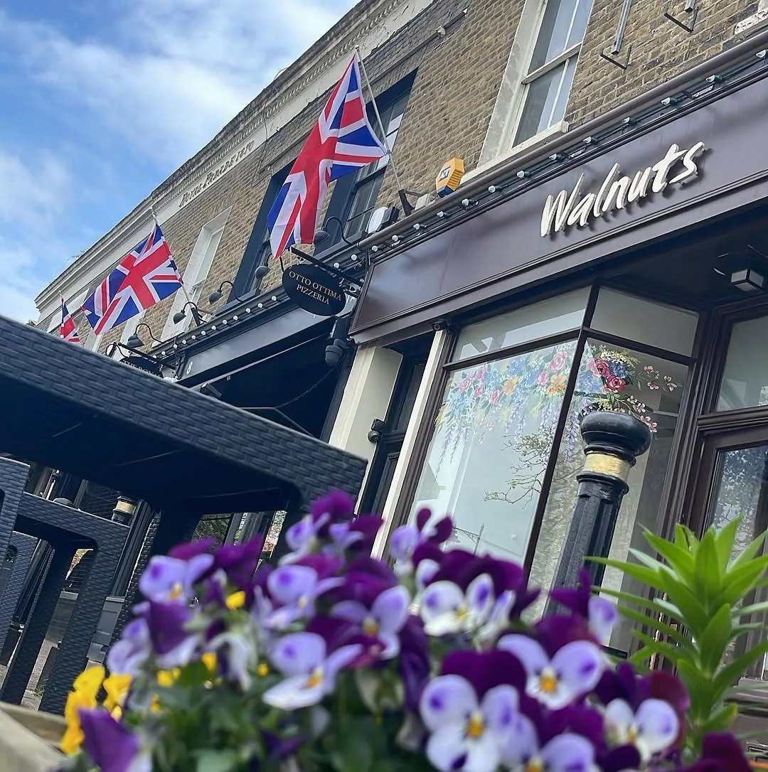 Walnuts Cafe Petts Wood (via instagram)