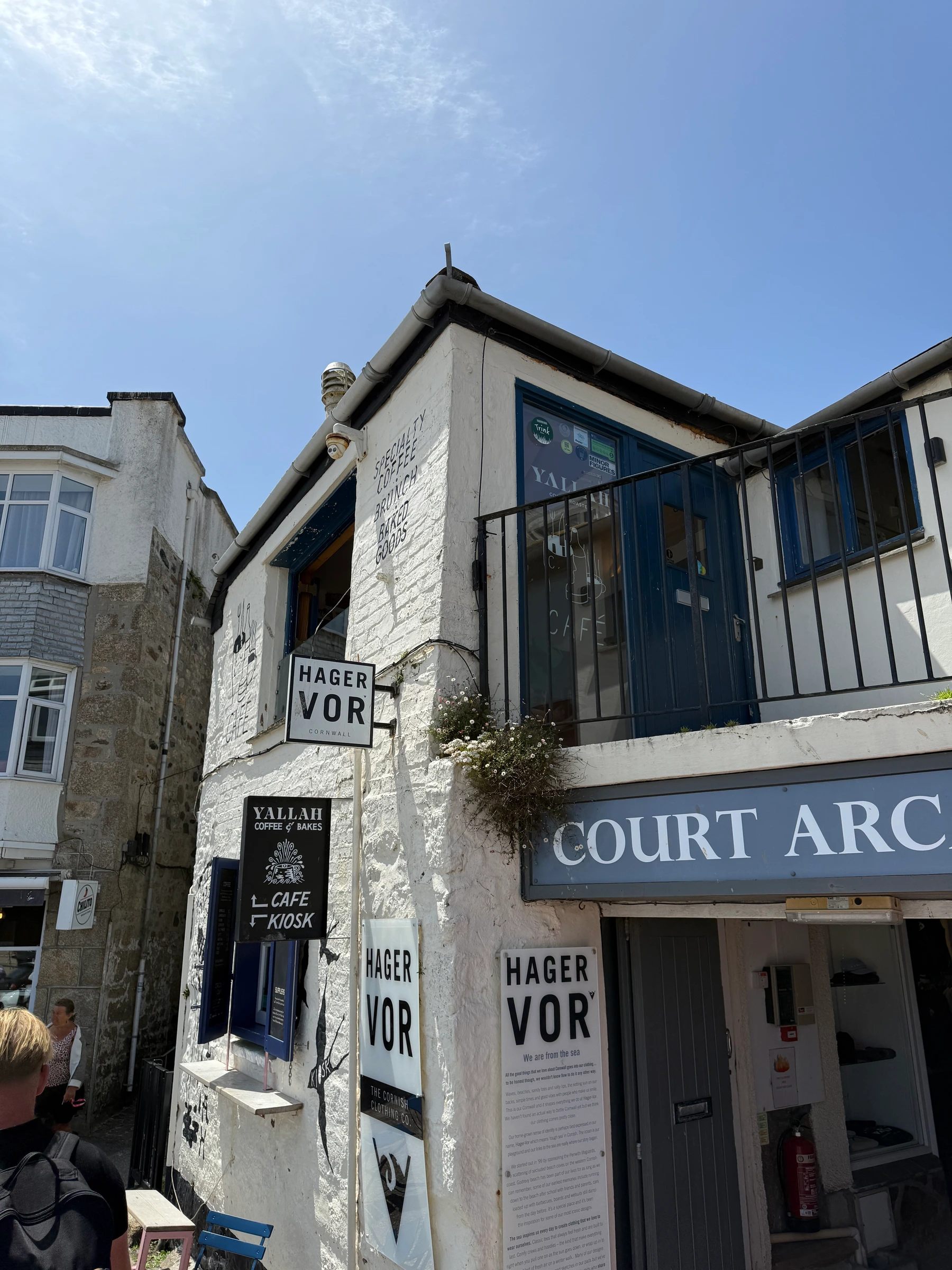 Yallah St Ives the harbourfront branch detail 8