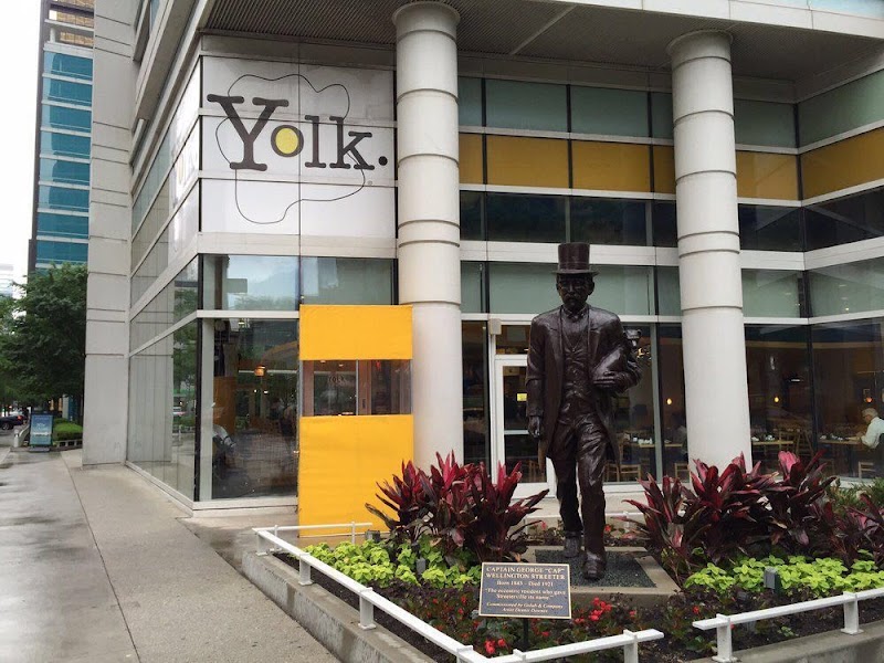 Yolk - Streeterville in Chicago, specialty coffee cafe