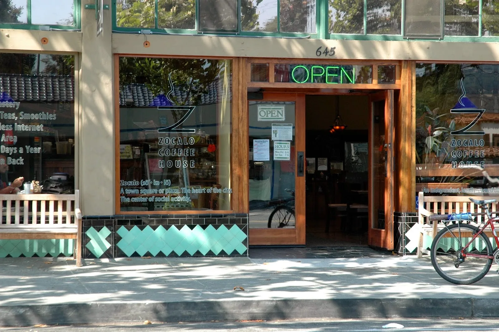 Zocalo Coffeehouse in San Francisco, specialty coffee cafe